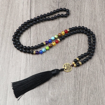 Collier Mala 108 Perles en Onyx Noir et 7 Chakras – Long Collier avec Pendentif Arbre de Vie et Pompon