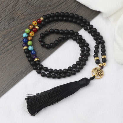 Collier Mala 108 Perles en Onyx Noir et 7 Chakras – Long Collier avec Pendentif Arbre de Vie et Pompon